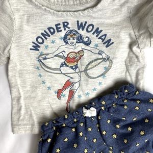 5/$15 💙 WONDER WOMAN 3-6 month baby two piece outfit 🦸🏻‍♀️